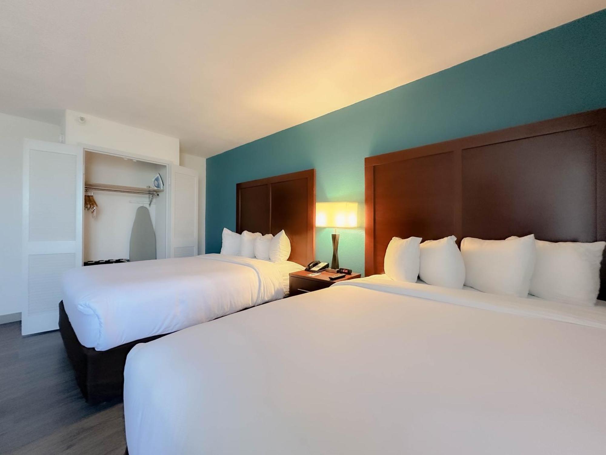Comfort Inn & Suites Kissimmee By The Parks Four Corners Zewnętrze zdjęcie