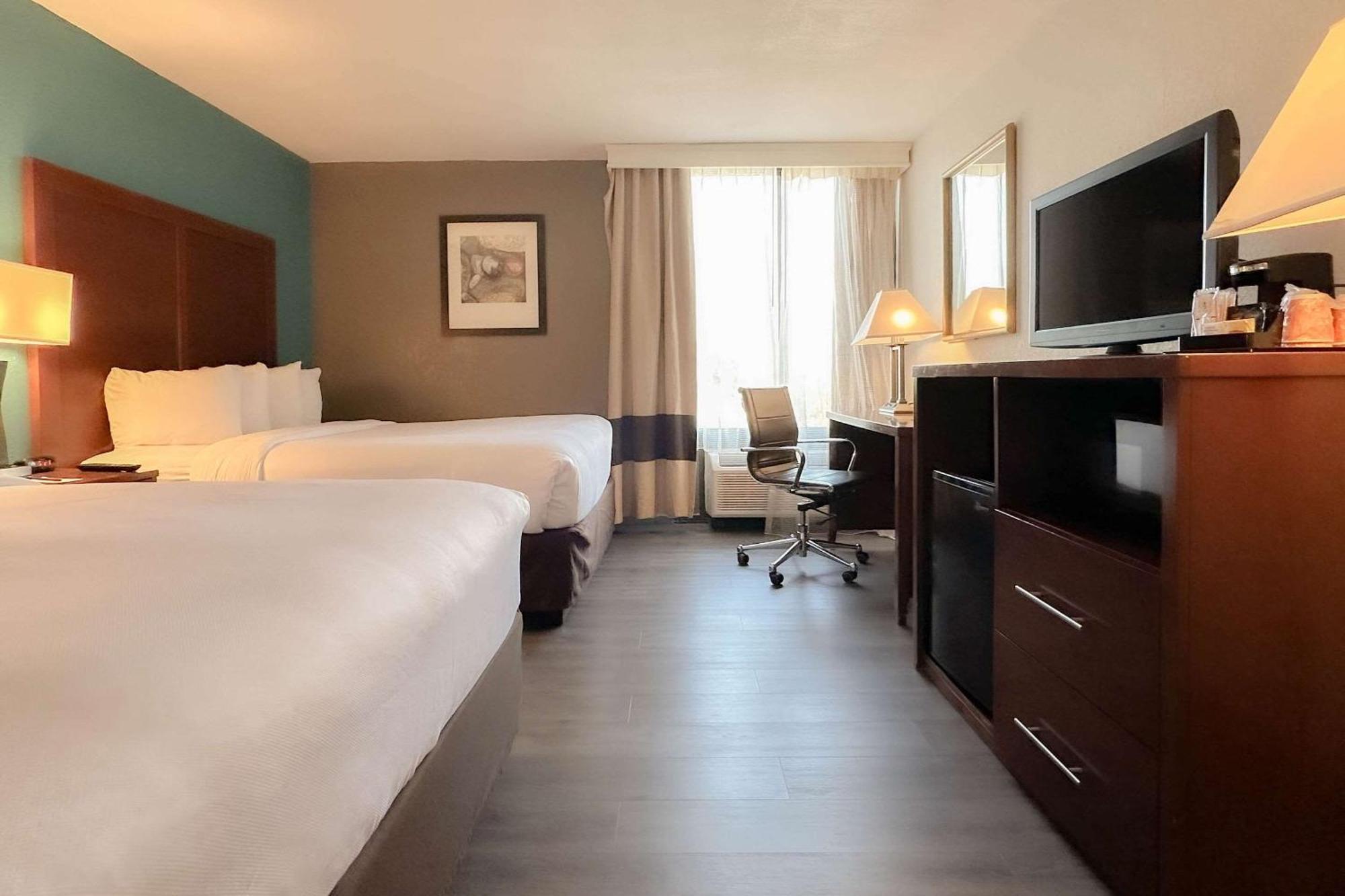 Comfort Inn & Suites Kissimmee By The Parks Four Corners Zewnętrze zdjęcie